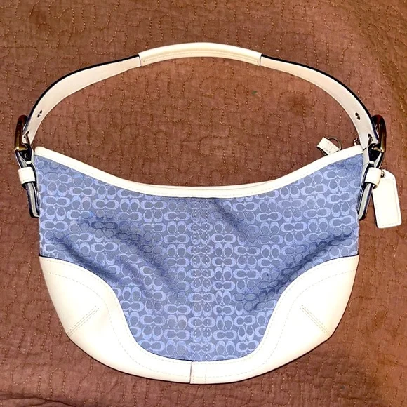 Pretty blue almost new Coach purse
